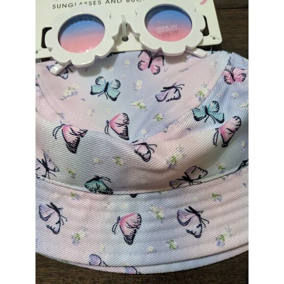 New Biz and Beans Butterfly hat and sunglasses 100% UV Protection Ages 6+ - Picture 2 of 3